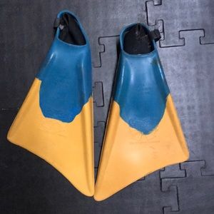 Churchill Swimfins.